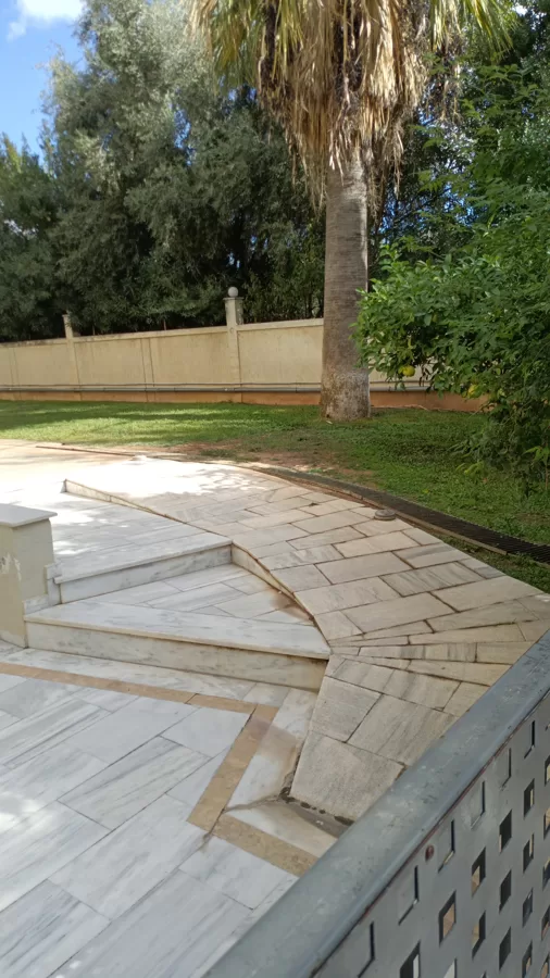 wheelchair accessible corridor